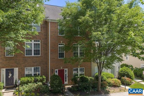 920 Bing Ln, CHARLOTTESVILLE, VA, 22903-4048 | Card Image