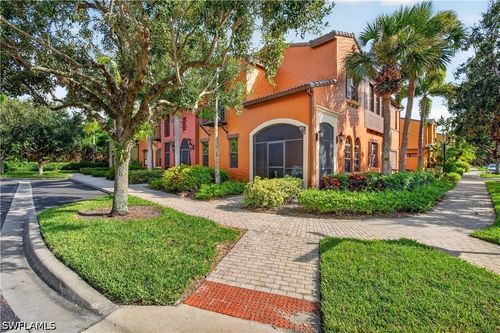 8401-9110 Capistrano St S, NAPLES, FL, 34113-3245 | Card Image