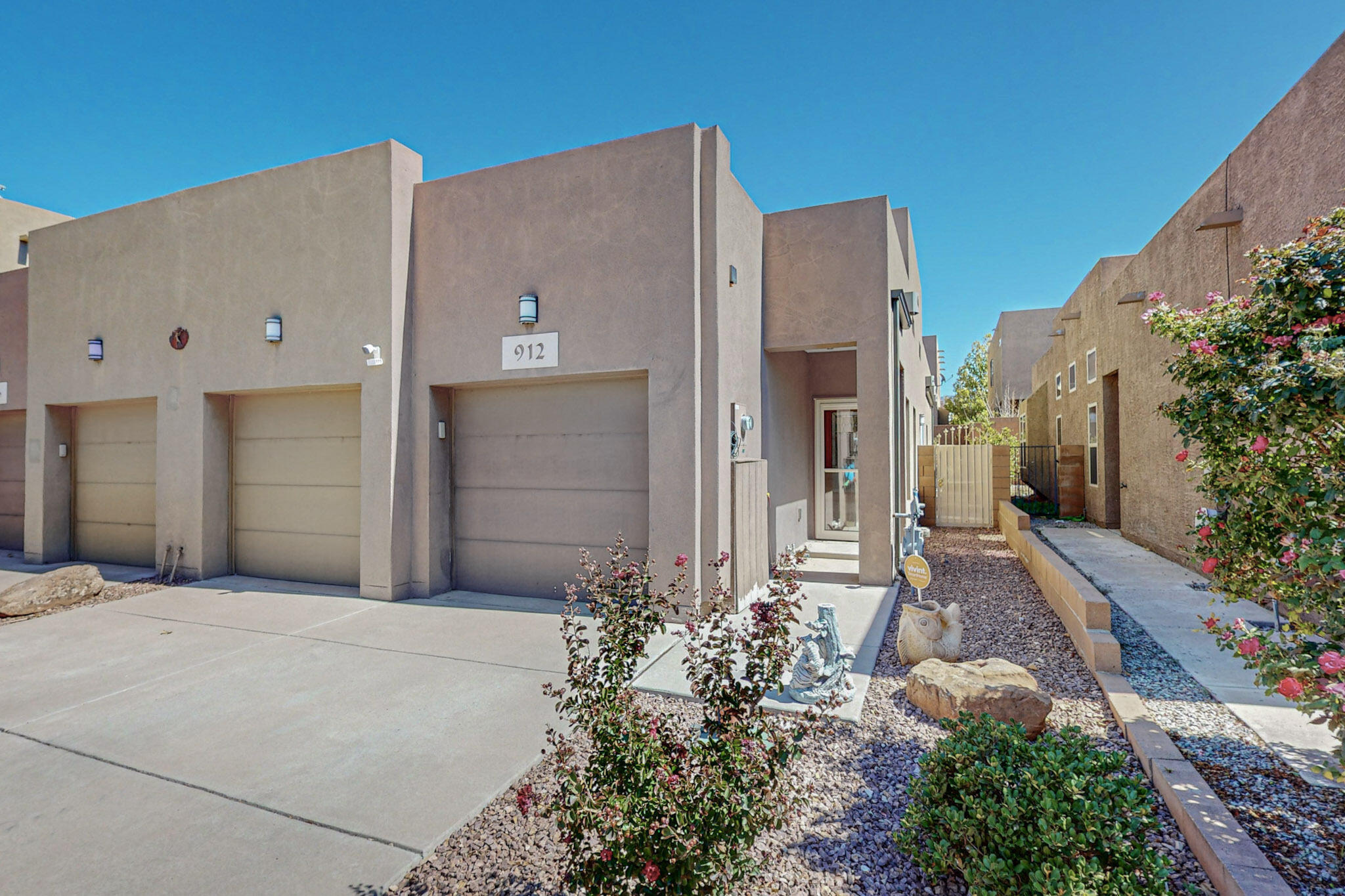Tansion Ct, Albuquerque, NM 87112
