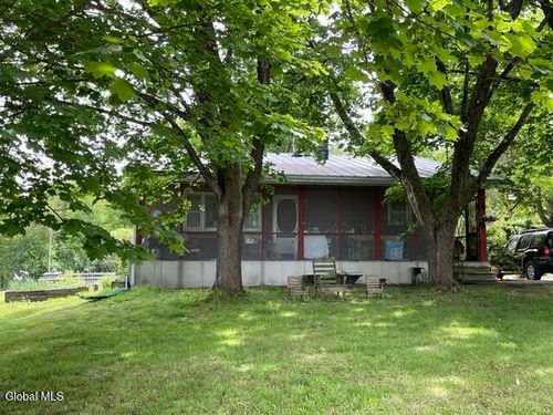 62 Tybush Ln, Troy, NY, 12180-9113 | Card Image