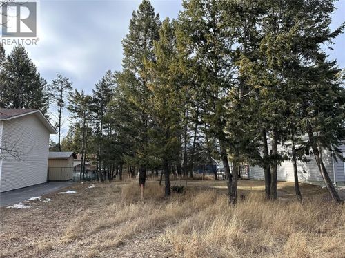 7495 Jackson Avenue, Radium Hot Springs, BC, V0A1M0 | Card Image