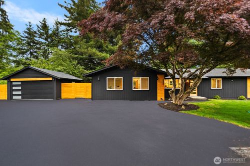2420 236th St Sw, Brier, WA, 98036-8414 | Card Image