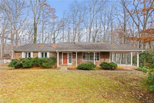 5306 Guida Dr, Greensboro, NC, 27410-5206 | Card Image