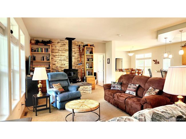 324 Pikeview Ln, House other with 3 bedrooms, 2 bathrooms and null parking in Florissant CO | Image 13