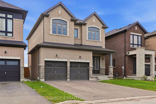 96 Closson Dr, Whitby, ON, L1P0M8 | Card Image