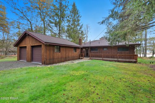 1236 Pocono Dr, Gouldsboro, PA, 18424-8154 | Card Image