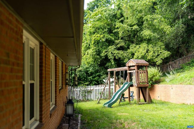 814 N Coalter St, House other with 4 bedrooms, 3 bathrooms and null parking in STAUNTON VA | Image 35