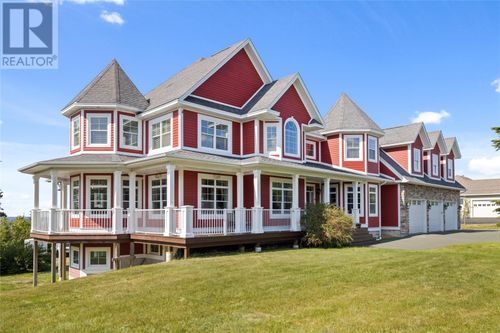 3 Everest St, Paradise, NL, A1L0B7 | Card Image