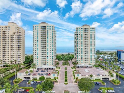 704-somerset-1180 Gulf Blvd, CLEARWATER BEACH, FL, 33767-2760 | Card Image