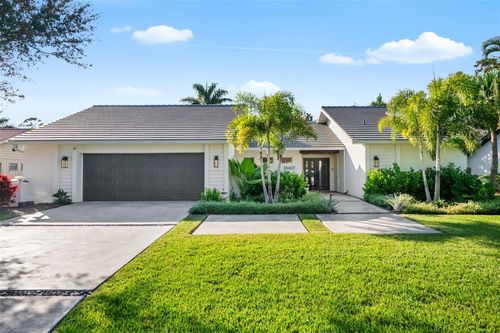 1660 Pine Harrier Cir, SARASOTA, FL, 34231-3353 | Card Image