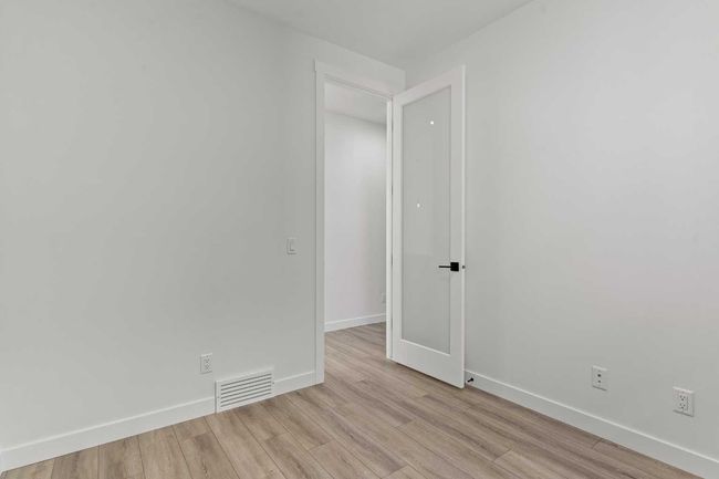 271 Kinniburgh Loop, House other with 4 bedrooms, 3 bathrooms and 4 parking in Chestermere AB | Image 10