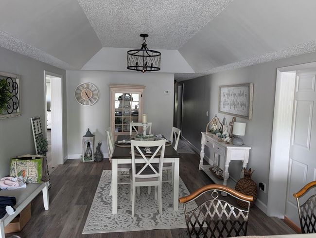 120 Mcghee Ln, House other with 3 bedrooms, 2 bathrooms and 960 parking in Raven VA | Image 5