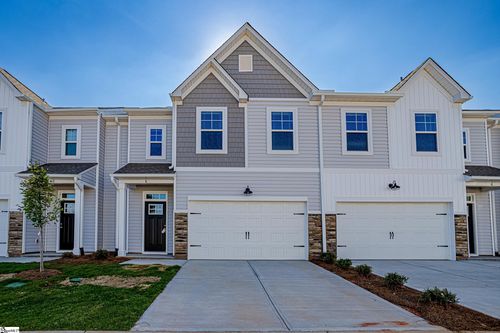 8 Sabine Leaf Ct, Greer, SC, 29650-0997 | Card Image