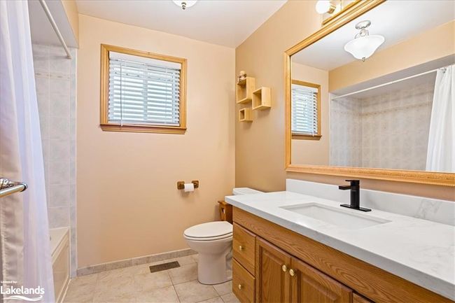 1083 Steeplechase Dr, House other with 3 bedrooms, 2 bathrooms and 10 parking in Algonquin Highlands ON | Image 18