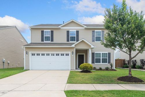 2522 Dalmahoy Ln, Fuquay-Varina, NC, 27526-3518 | Card Image
