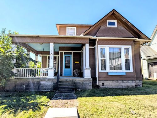 107 W Main St, Westport, IN, 47283-9600 | Card Image