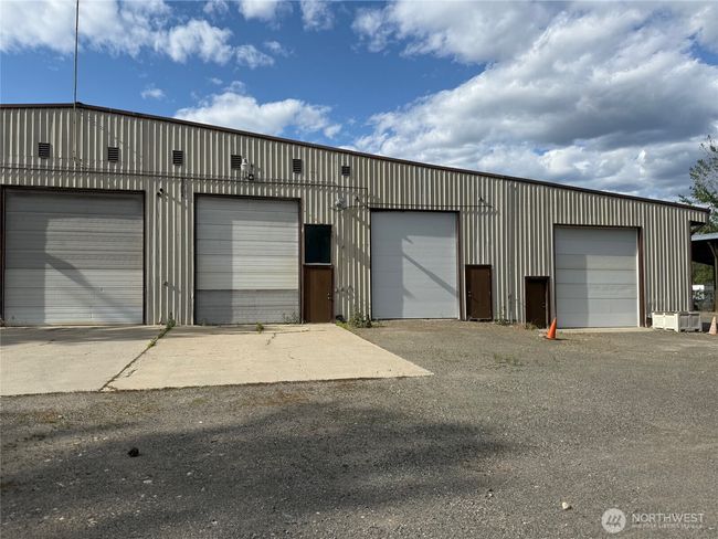 1213 Cascade Dr, Home with 0 bedrooms, 0 bathrooms and 15 parking in Twisp WA | Image 9