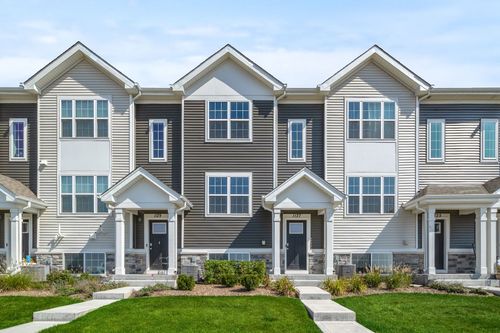 1127 Briar Glen Ct, Hampshire, IL, 60140-1028 | Card Image