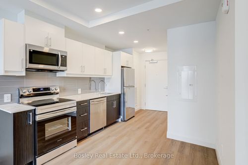 301-1333 Weber St E, Kitchener, ON, N2A0M5 | Card Image