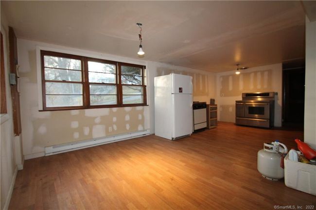 24 Inglenook Rd, House other with 3 bedrooms, 2 bathrooms and null parking in New Fairfield CT | Image 12