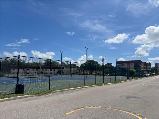 APT-309 - 4156 Inverrary Dr, Condo with 2 bedrooms, 2 bathrooms and null parking in Lauderhill FL | Image 16