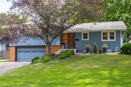 2914 Idaho Ave N, Crystal, MN, 55427-2927 | Card Image