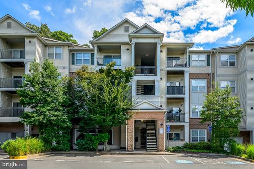 101-12144 Garden Ridge Ln, FAIRFAX, VA, 22030-9022 | Card Image