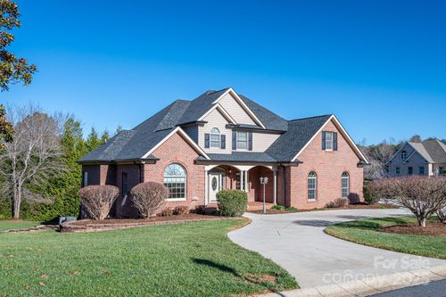150 Gunpowder View Cir, Granite Falls, NC, 28630-8570 | Card Image