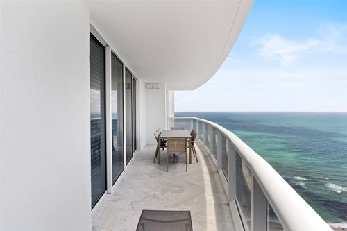 apt-3003-18911 Collins Ave, Sunny Isles Beach, FL, 33160-7312 | Card Image