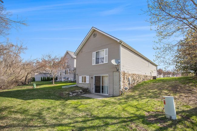 4655 Christopher Pines Dr, Condo with 3 bedrooms, 3 bathrooms and null parking in Clarkston MI | Image 22
