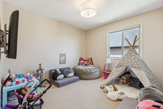 316 Everbrook Way Sw, House other with 4 bedrooms, 4 bathrooms and 4 parking in Calgary AB | Image 31