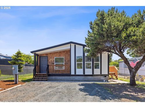 20 Ne 72nd St, Newport, OR, 97365-9570 | Card Image