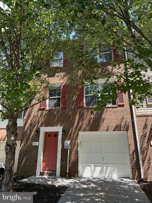 111 Ridge Ct, WINCHESTER, VA, 22603-4210 | Card Image