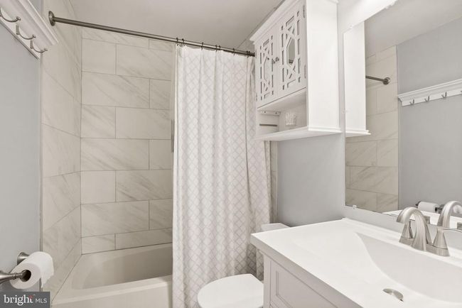 10627 Summer Oak Ct, Townhouse with 4 bedrooms, 3 bathrooms and null parking in BURKE VA | Image 34