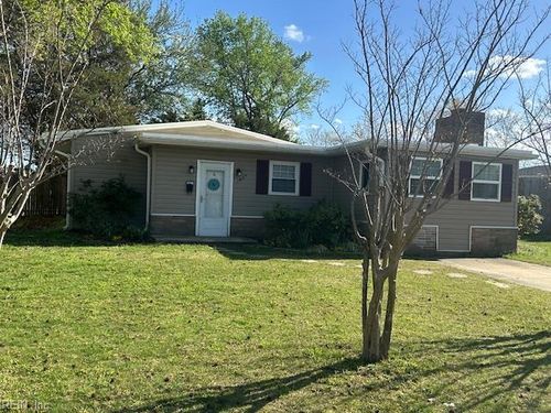 1837 Karen Ln, Virginia Beach, VA, 23454-3817 | Card Image