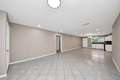 11607 Neff Street, Houston, TX, 77072 | Card Image
