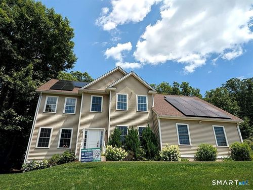79 High Ledge Cir, Manchester, CT, 06040-6871 | Card Image
