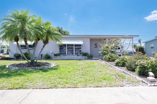 22481 Hernando Ave, PORT CHARLOTTE, FL, 33952-4657 | Card Image
