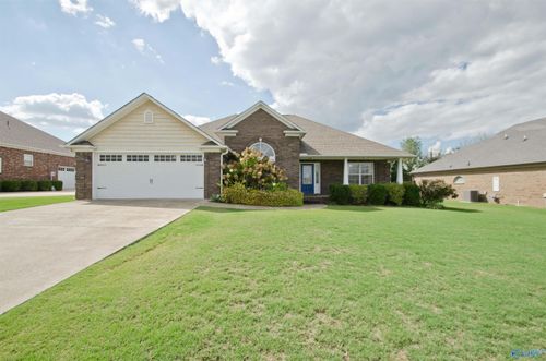 25675 Caldera Dr, Athens, AL, 35613-8347 | Card Image