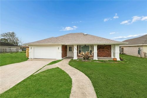 7330 Bullard Ave, New Orleans, LA, 70128-2312 | Card Image