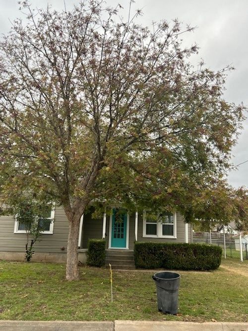 603 Estel St, Weatherford, TX, 76086-2621 | Card Image