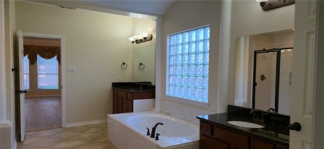 1910 Stable Stone Ln, House other with 5 bedrooms, 5 bathrooms and 2 parking in Pearland TX | Image 34
