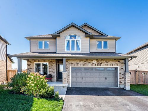 {{alt}} | Card Image