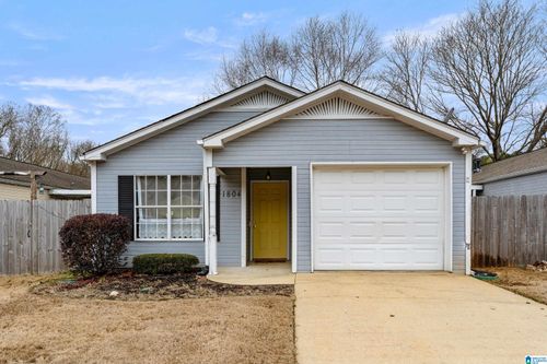 1804 Stonehenge Dr, Birmingham, AL, 35215-5811 | Card Image