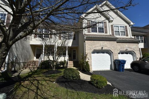 47 Jared Dr, North Brunswick, NJ, 08902-5517 | Card Image