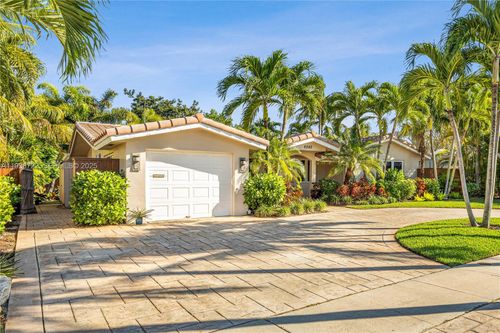 6240 Ne 20th Way, Fort Lauderdale, FL, 33308-1321 | Card Image