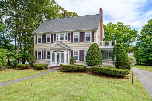 203 Bacon St, Natick, MA, 01760-2009 | Card Image