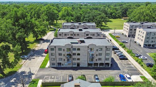apt-4f-7316 40th St, Lyons, IL, 60534-2000 | Card Image
