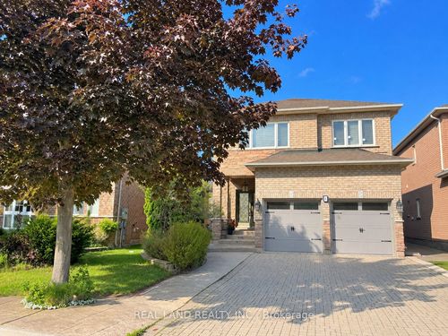 5 Rochester Hill St, Richmond Hill, ON, L4S2M6 | Card Image