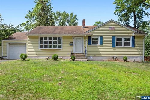 334 Bowden Rd, Cedar Grove, NJ, 07009-1525 | Card Image